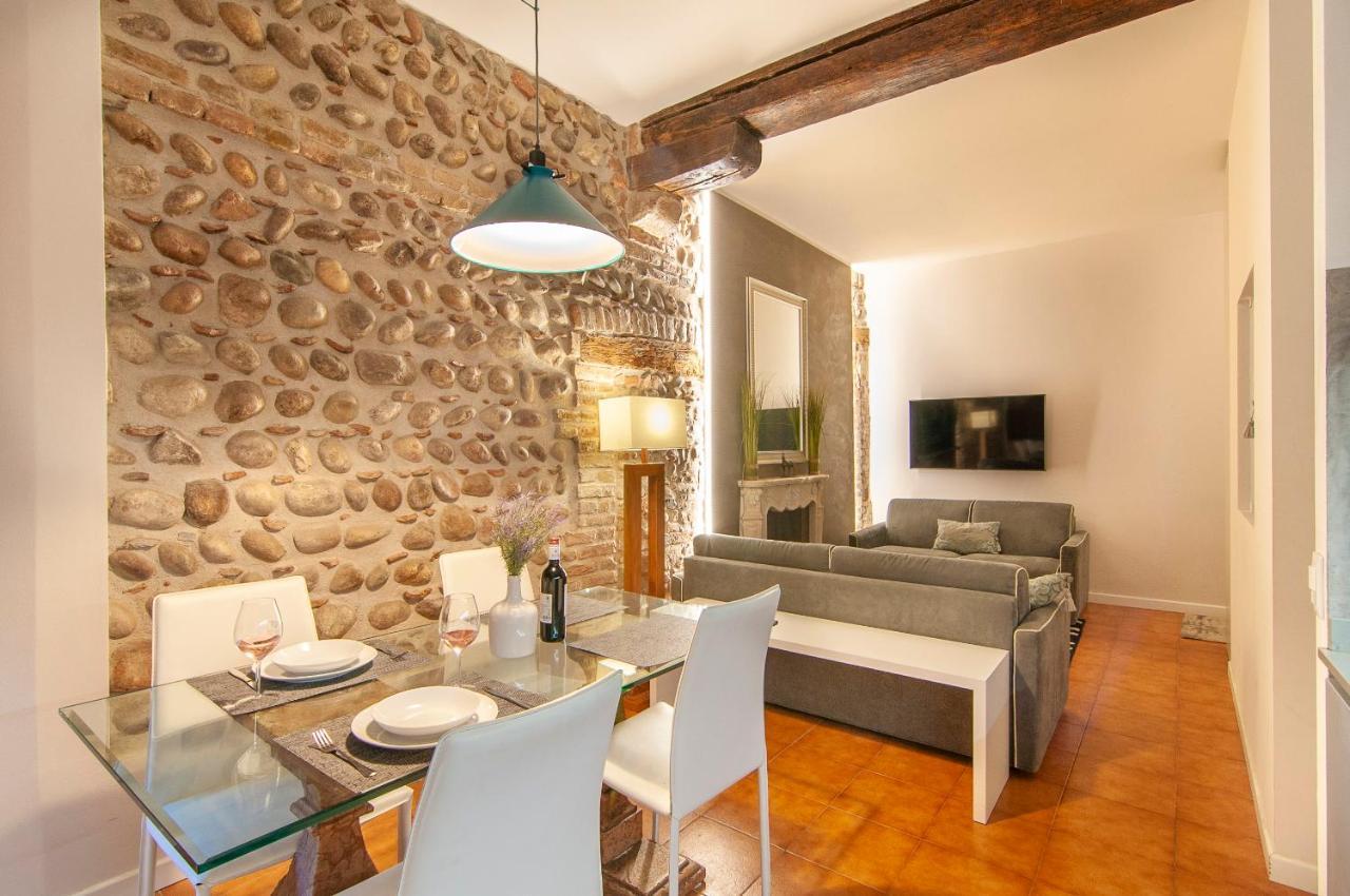 Il Cuscino Di Giulietta - 2 Min From Arena Appartement Verona Buitenkant foto