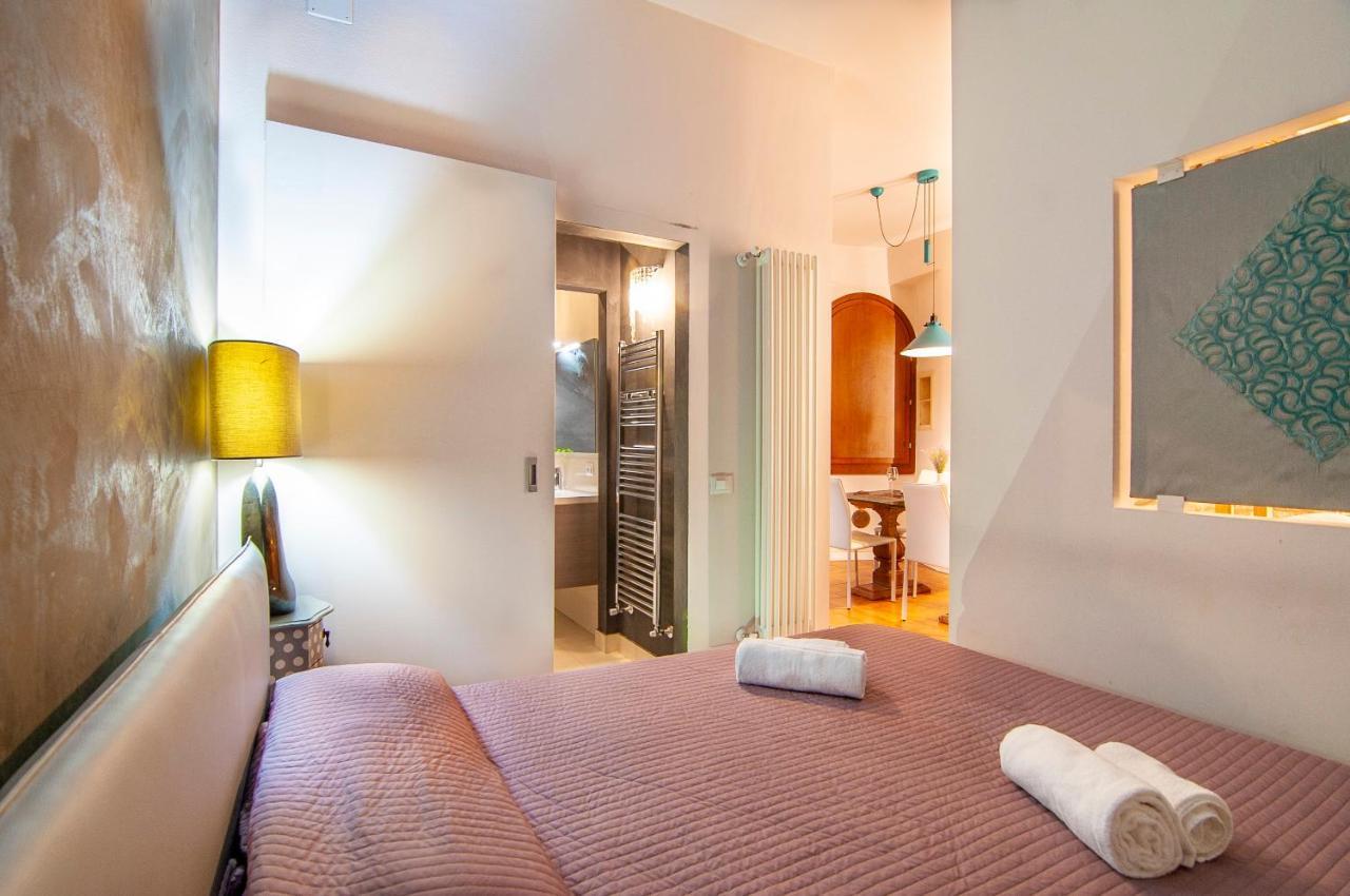 Il Cuscino Di Giulietta - 2 Min From Arena Appartement Verona Buitenkant foto