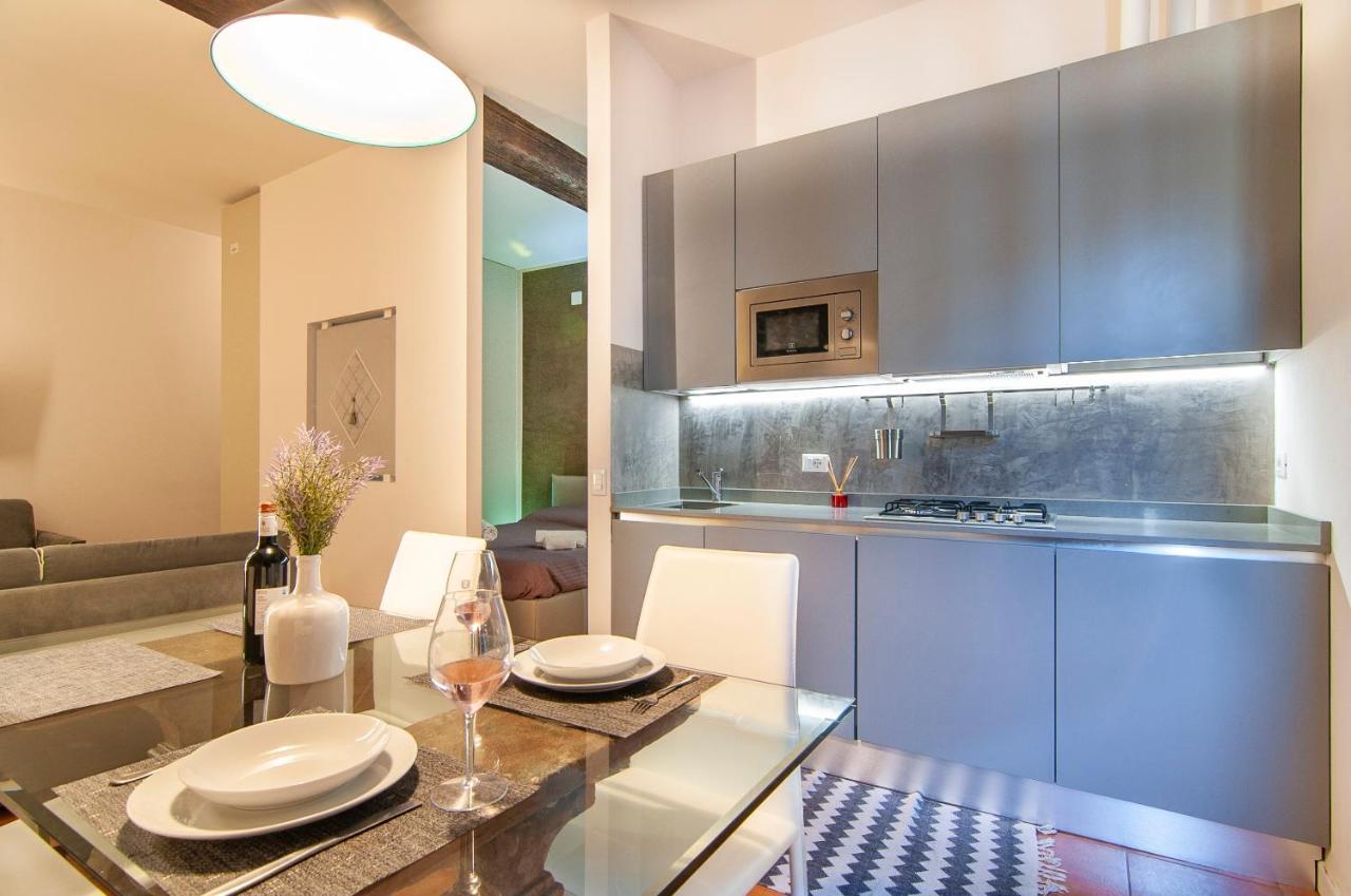 Il Cuscino Di Giulietta - 2 Min From Arena Appartement Verona Buitenkant foto